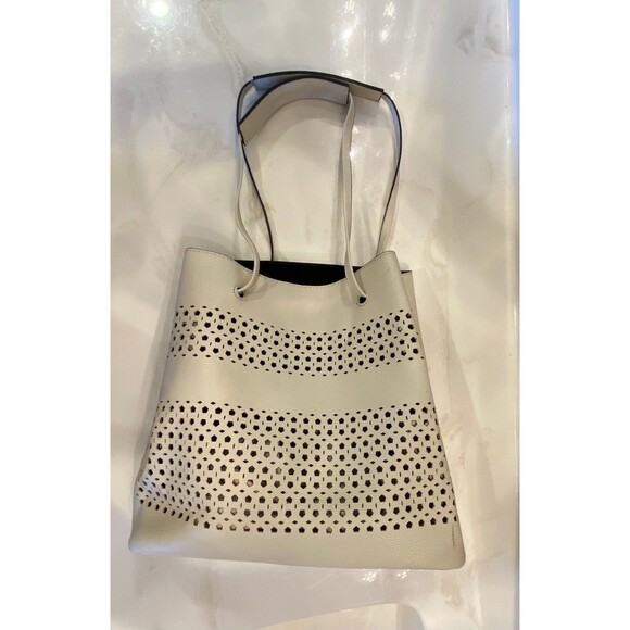 A New Day Bag Cream Lazer Cut Purse Womans Shoulder Designer Look Casual Boho - Picture 9 of 11